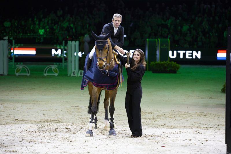 Special victory for Maikel van der Vleuten in VDL Groep Prize
