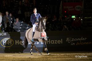 Nicola Philippaerts won met overmacht